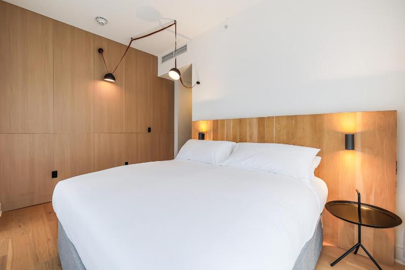 The March Hotel - image 25