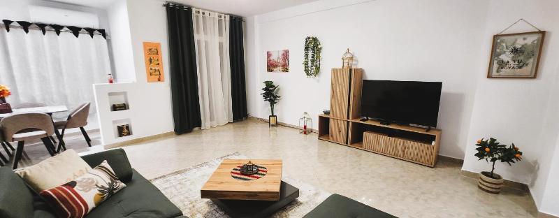 College Apartment - image 14