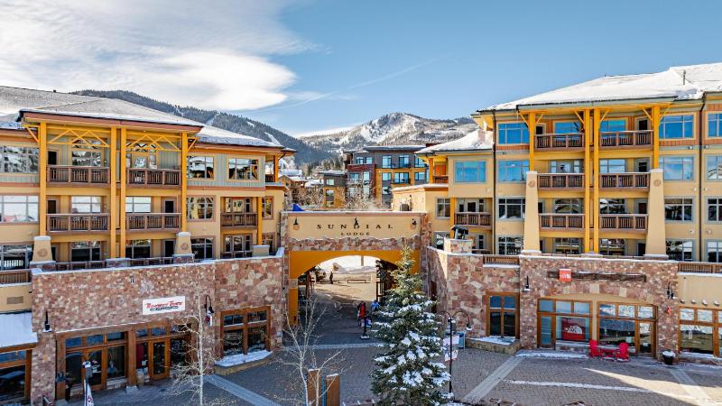 Unequalled Ski in Out Location Next to Gondola Superior 1BR Pool Condo Nast Winner B318 - image 9