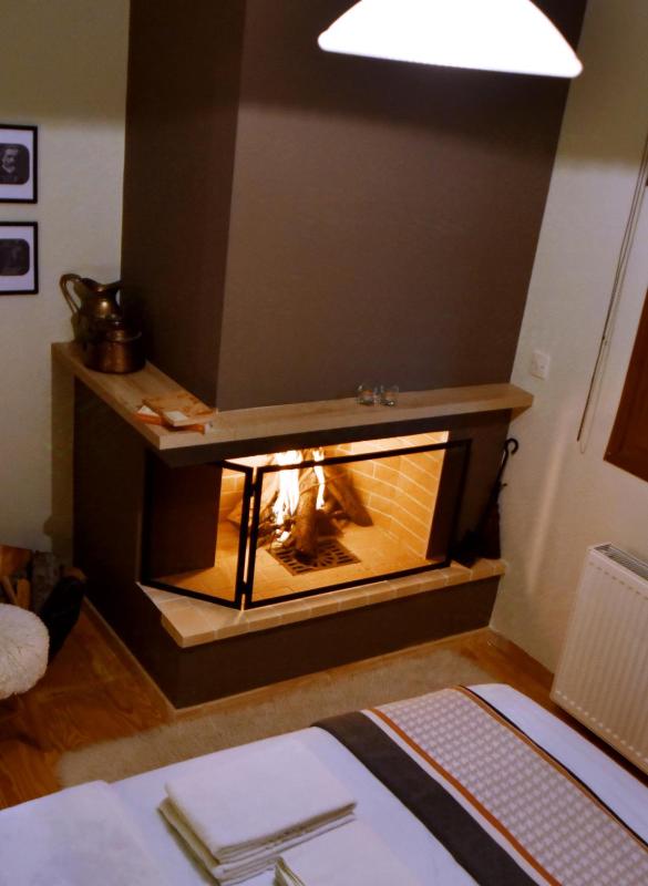Double Room with Kitchen image 1