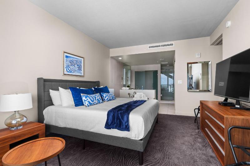 2BR W Resort Birds eye view of it all Professionally Designed - image 28