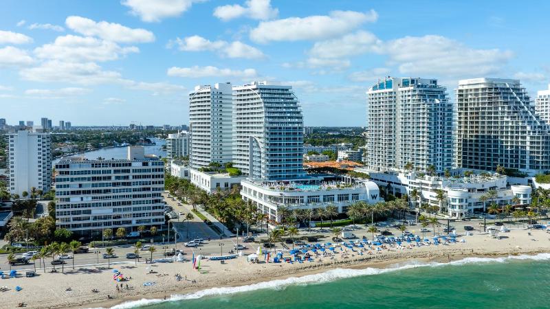 2BR W Resort Birds eye view of it all Professionally Designed - image 25
