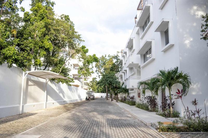 Modern Apt Tulum with 2 BDR Gym & Pool - image 40
