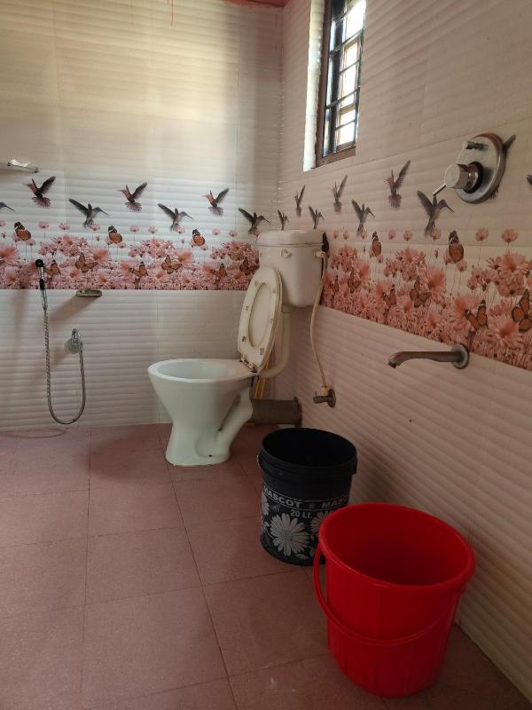 Tales of Guwahati 202 - Independent 1BHK- AC extra 200 - image 16
