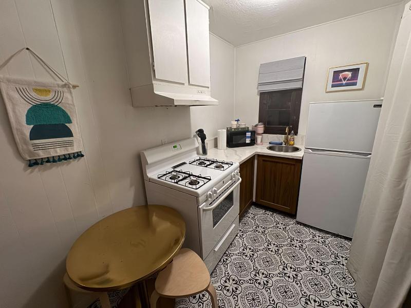 Three Pines Cabins - image 12