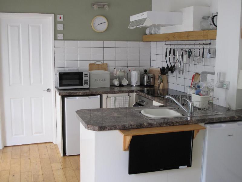 Garden Cottage - image 8