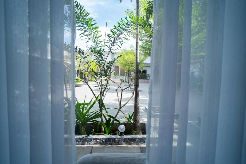 Apartment Green Amazon - image 15