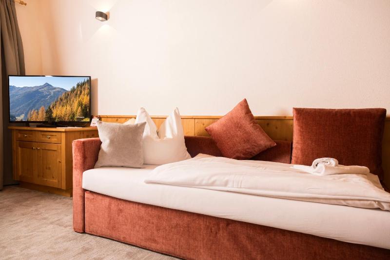 Triple Room image 4