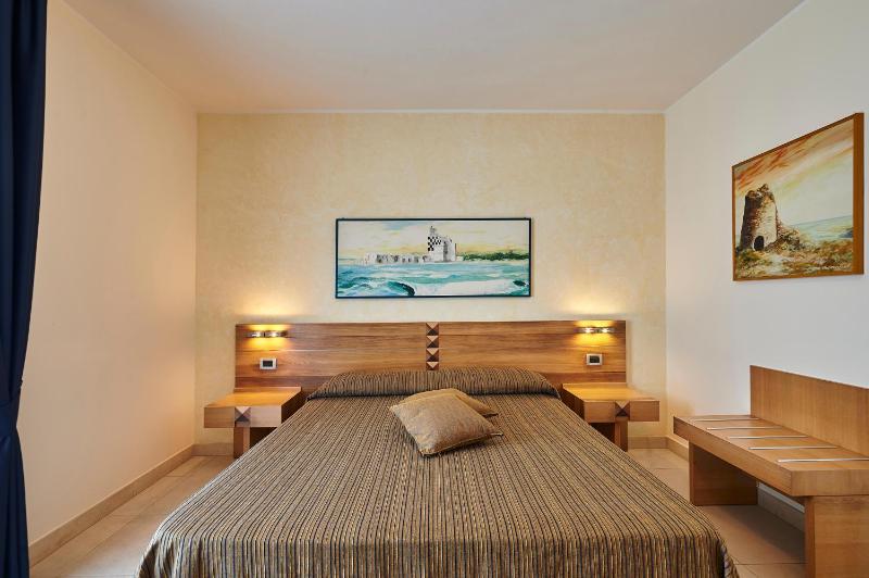 Comfort Quadruple Room image 1
