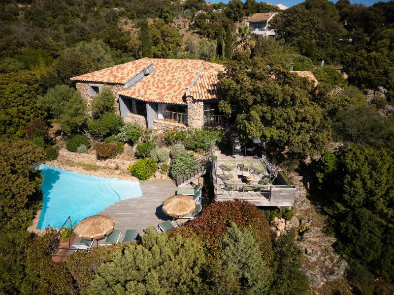 Villa with Private Pool image 1