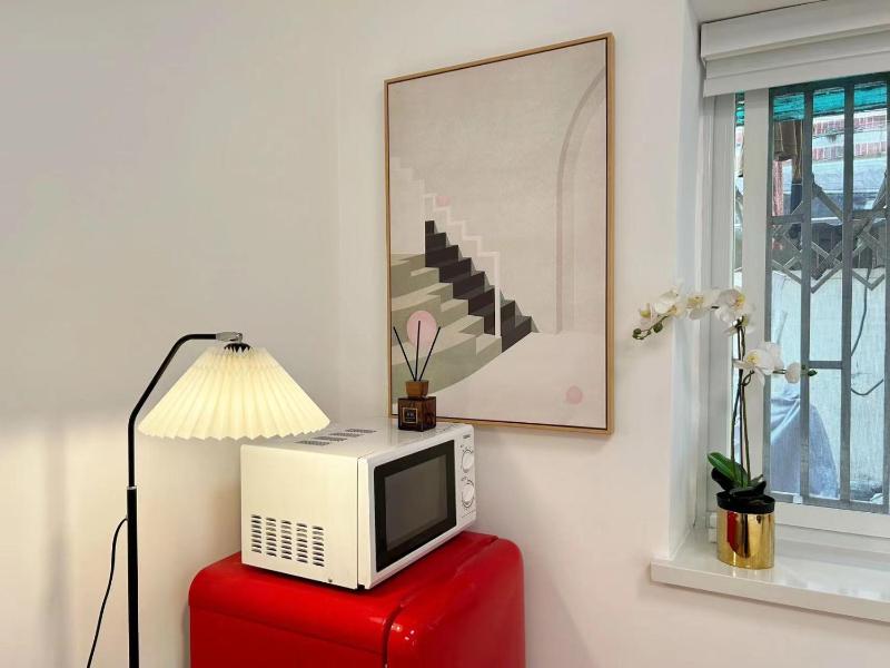 LuoMa - Bright Twin-Bed Room in Historic Shanghai Lane House - image 13