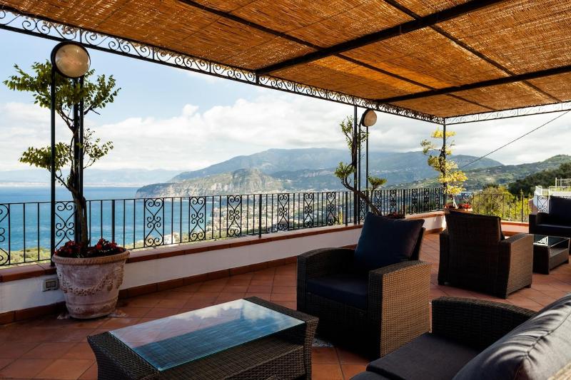 Villa Angela with private pool and sea view - image 32