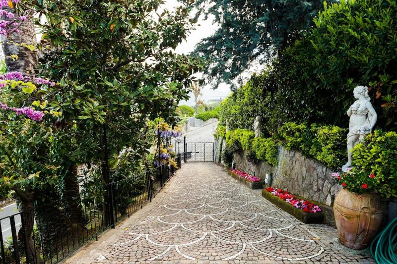 Villa Angela with private pool and sea view - image 28