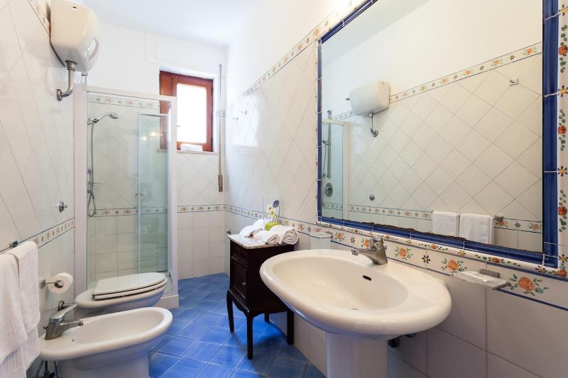 Villa Angela with private pool and sea view - image 3