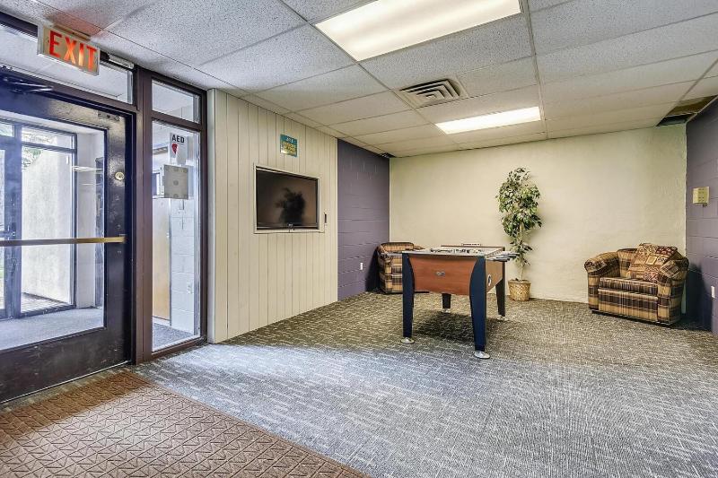 Three-Bedroom Apartment image 3