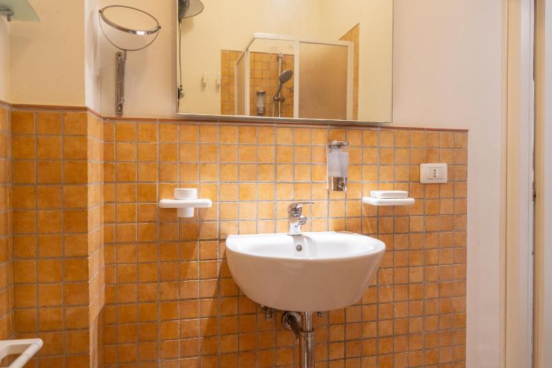 Superior Apartment image 2