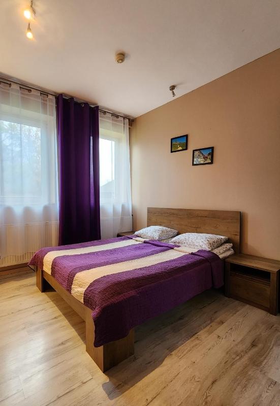 Double or Twin Room with Shared Bathroom image 2