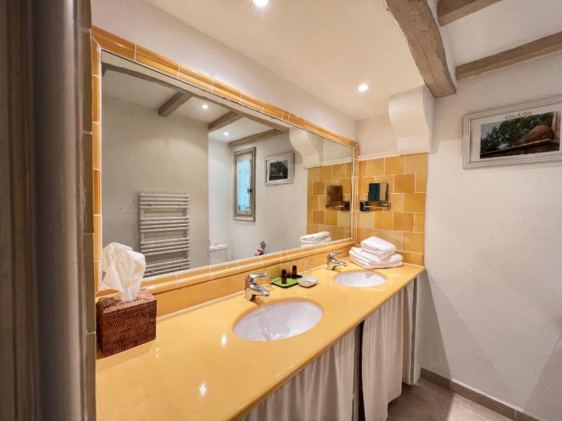 Comfort Triple Room image 2