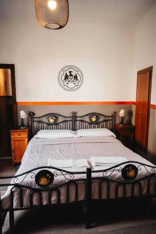Double Room image 1