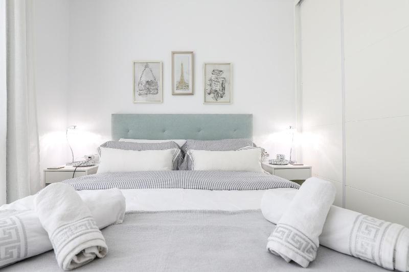 Little gem in La Cala Beach - image 15