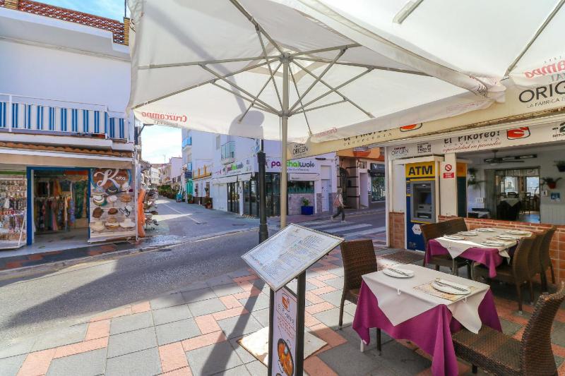 Little gem in La Cala Beach - image 9