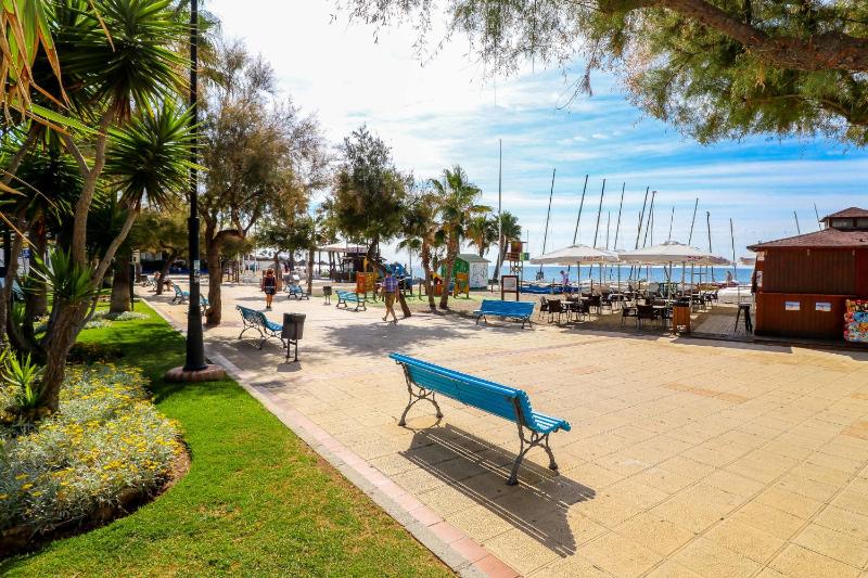 Little gem in La Cala Beach - image 28