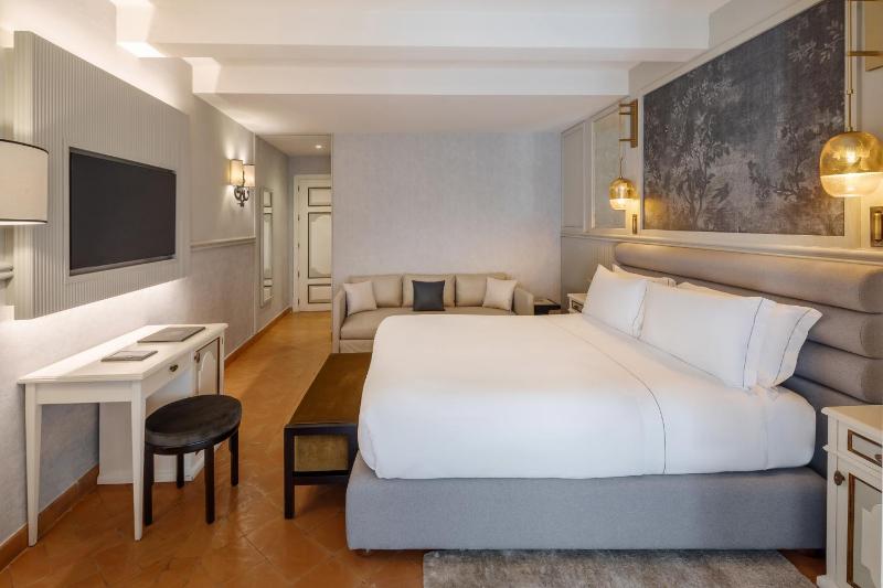 Executive Triple Room image 4