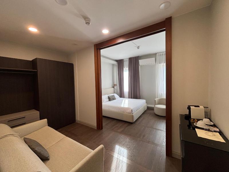 Junior Suite image 1