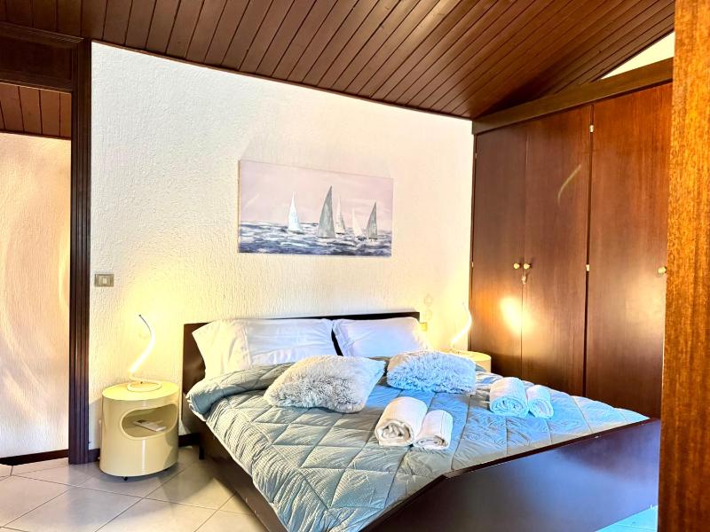 Villa by the Sea and shared Pool - image 3