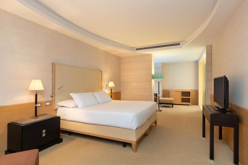 Junior Suite Double image 4