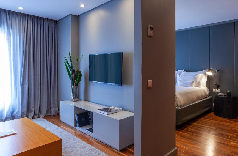 Superior Suite image 4