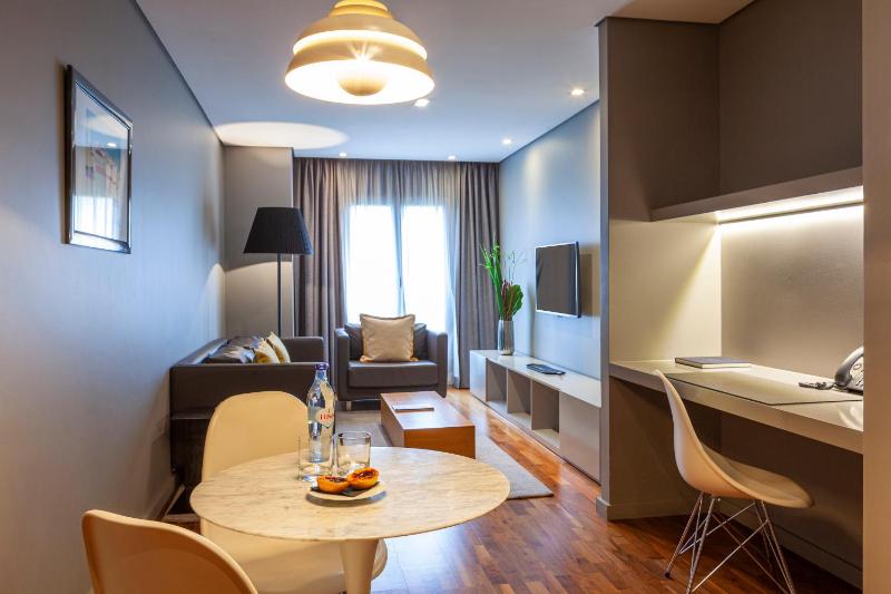 Club Suite image 4