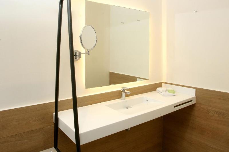 City Express Plus by Marriott Monterrey Centro - image 41