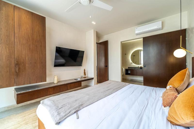 3BR Penthouse with Private Plunge Pool - image 34