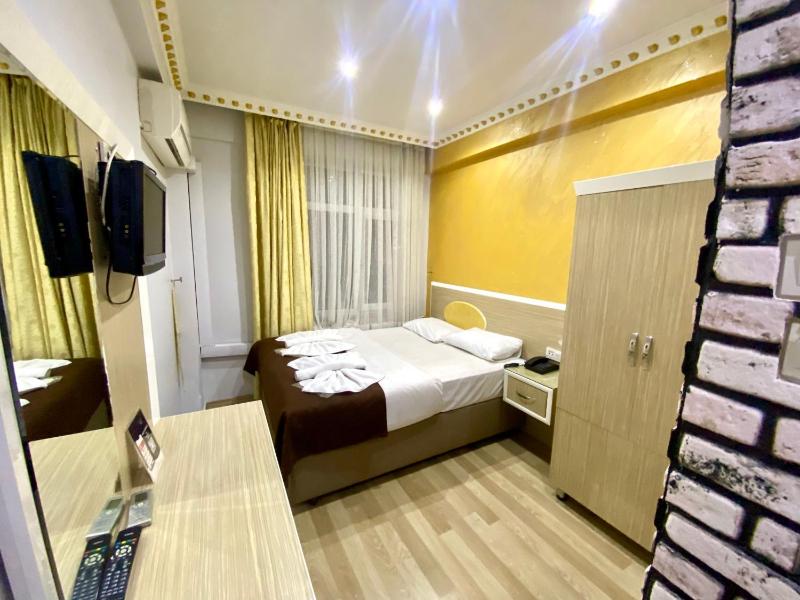 Standard Single Room image 3