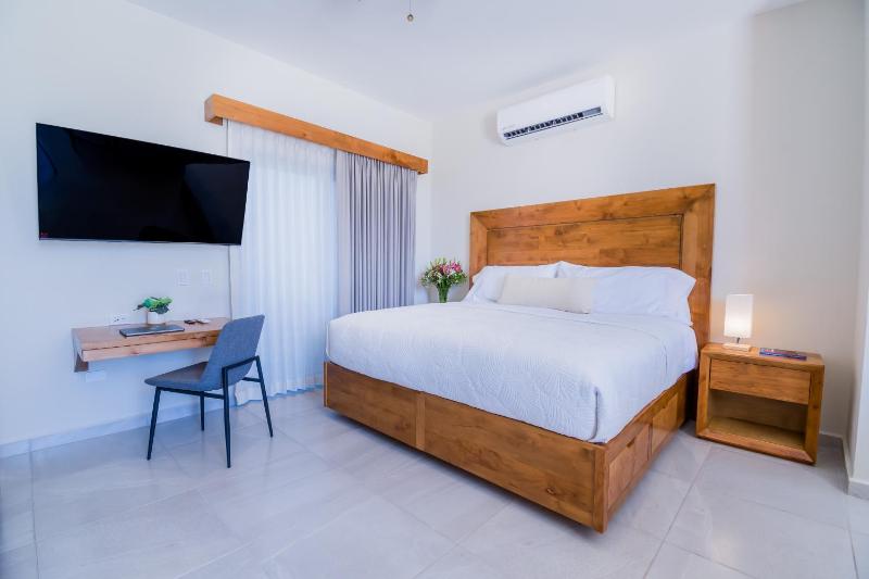 Josefa Suites - image 11