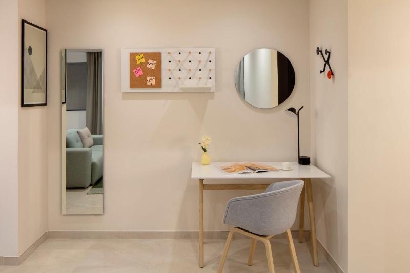 Two-Bedroom Suite with Burj Khalifa View image 2