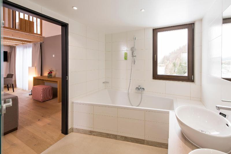 Suite image 2