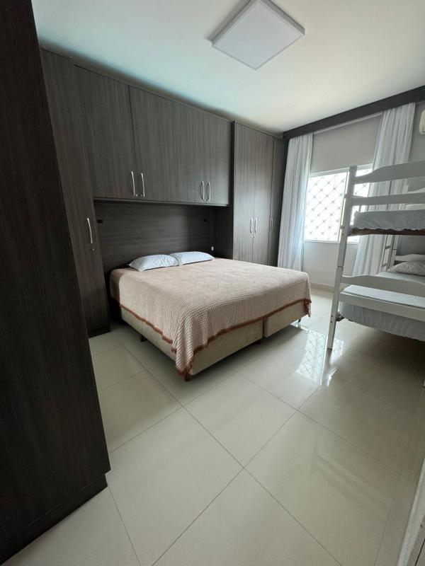 Casa no centro de Balneário Camboriú - image 29