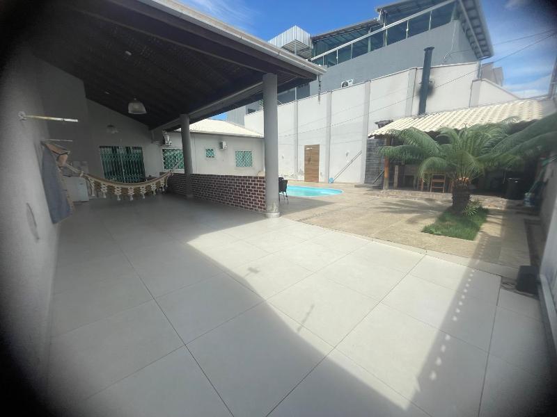 Casa no centro de Balneário Camboriú - image 26