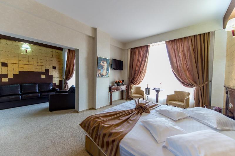 Junior Suite image 3