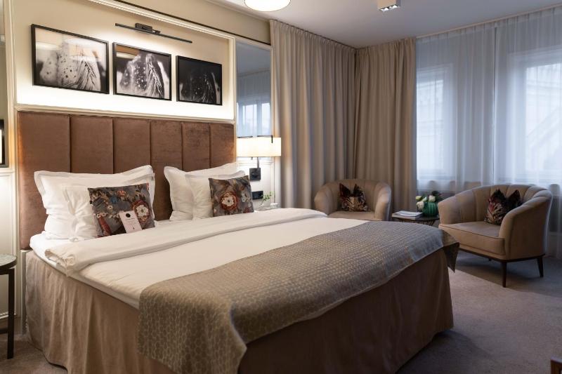 Bank Hotel a Member of Small Luxury Hotels - image 9