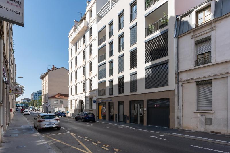MDOR - Octo Gone - Appt 2 chambres neuf avec parking - image 9