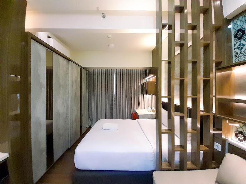 Cozy Studio Room at Uttara The Icon Apartment By Travelio - image 6