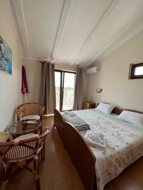 Apartments and rooms Murage 2369 - image 14