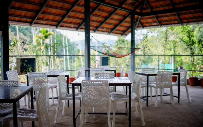 Beehive staycations - image 19