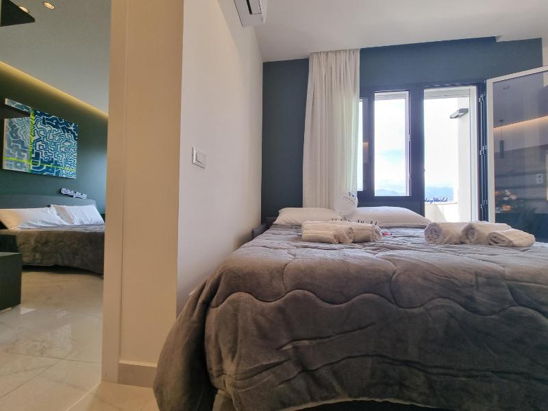 MaXelA Penthouse by Holiday World - image 18