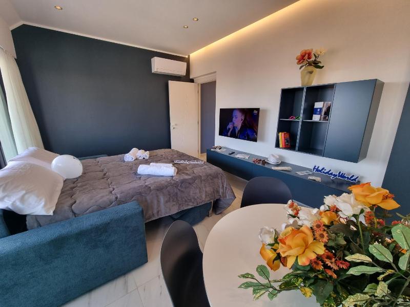 MaXelA Penthouse by Holiday World - image 37