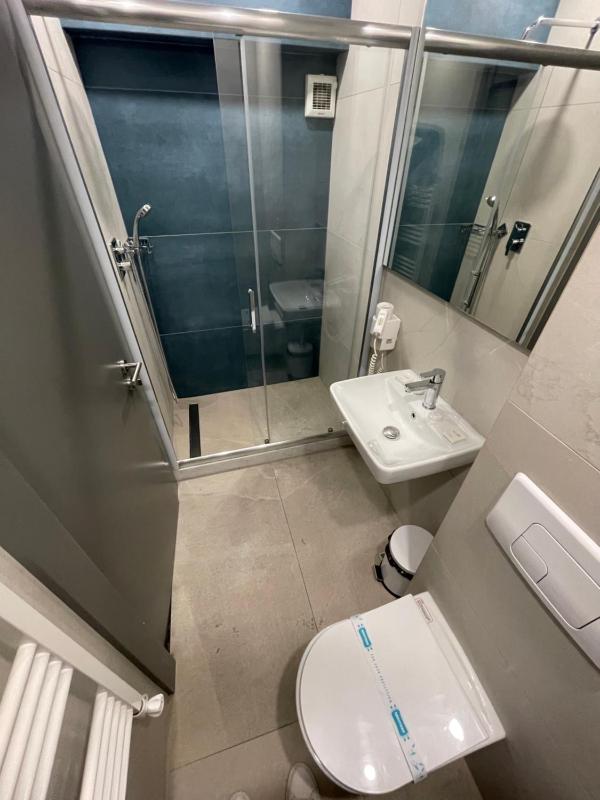 Economy Double or Twin Room image 1