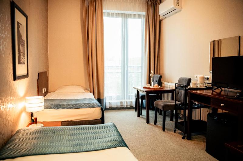 Single Room - Disability Access image 3